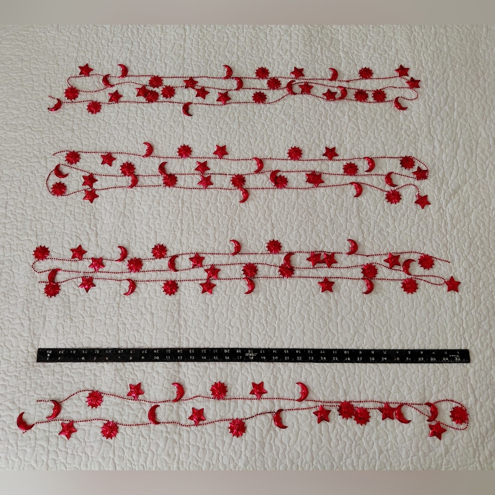 โคVintage 90s Red Celestial Sun, Moon & Star Garland (4 strands) w/ Star Ornament - Picture 3 of 9